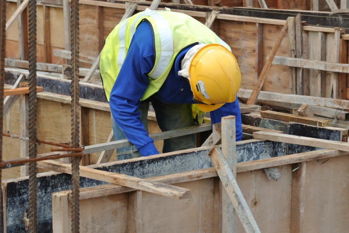 中級注冊安全工程師報考條件是什么？就業方向和發展前景如何？